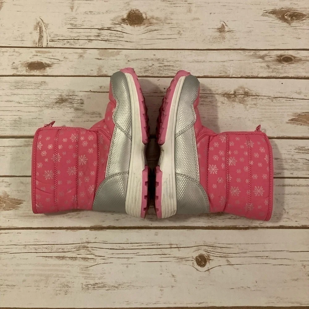 Wonder Nation Girls Pink Rain Snow Boots Size 3